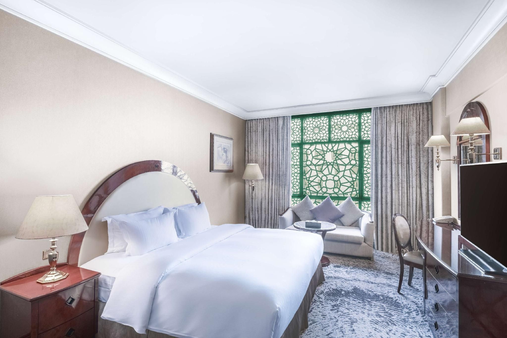King Deluxe Room Partial Haram