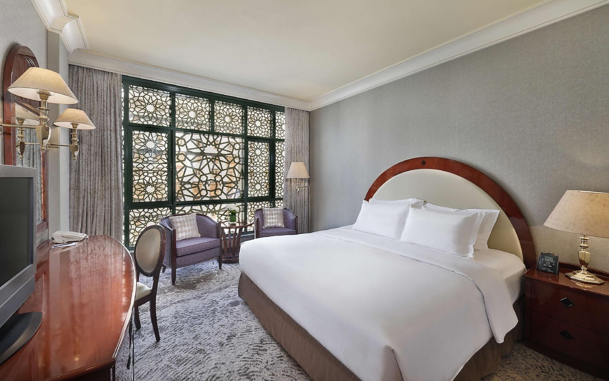 King Guest Room City View
