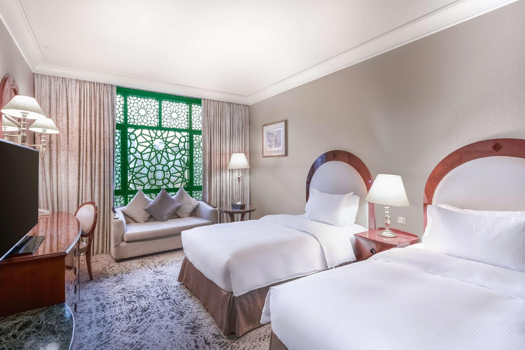 Twin Deluxe Room City