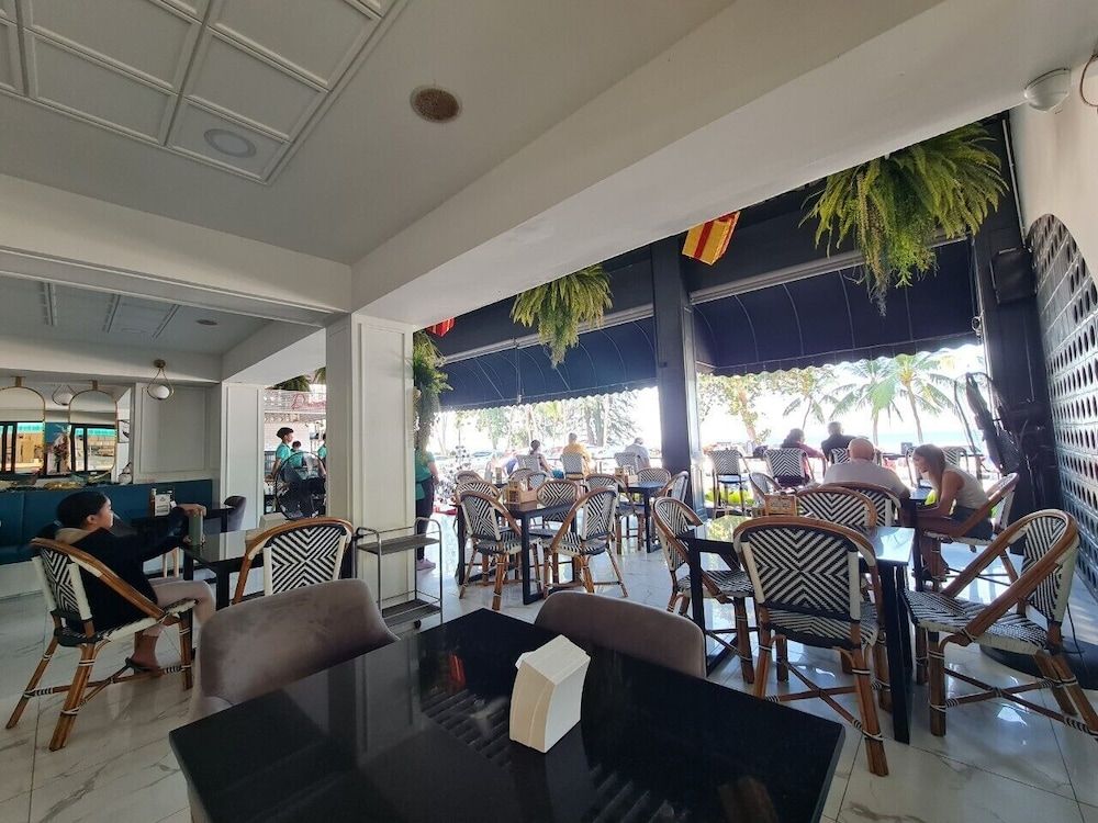 undefined Opal House Hotel & Restaurant 10