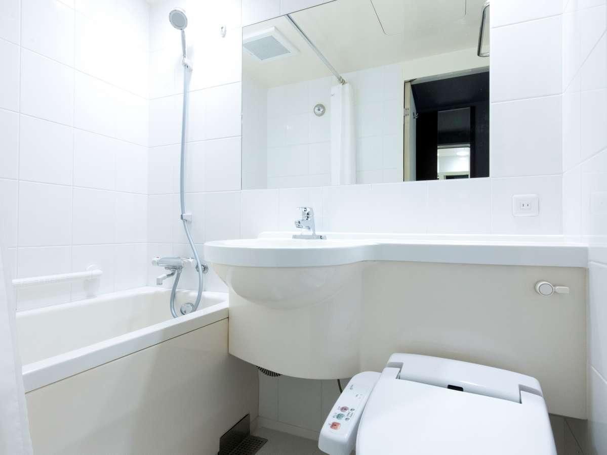Eco Plan, Superior Queen, Smoking, Housekeeping is Optional with Additional Cost