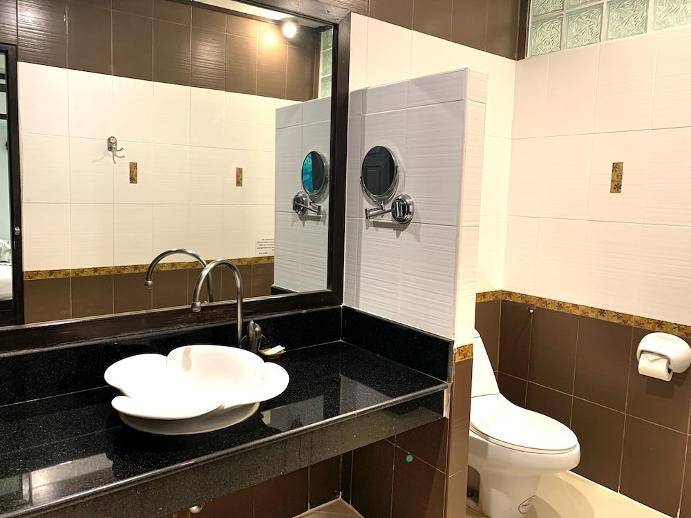 Sand Sea Beach Resort Standard Room, 1 Double Bed, Non Smoking, Ocean View 5