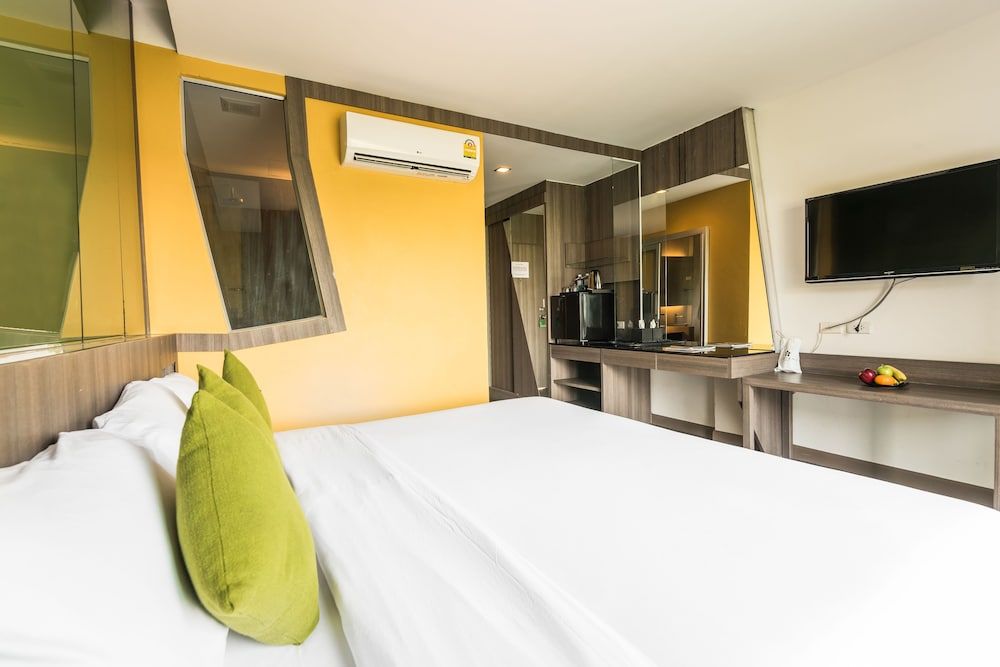 Superior Double or Twin Room, Non Smoking, Garden View