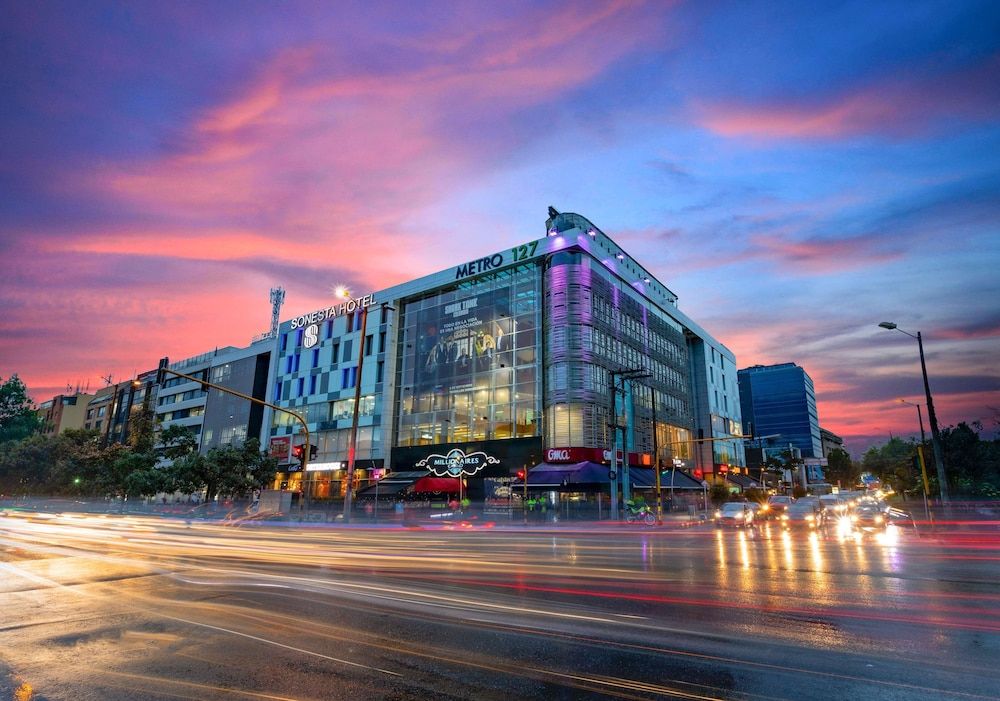 undefined Sonesta Hotel Bogota 5