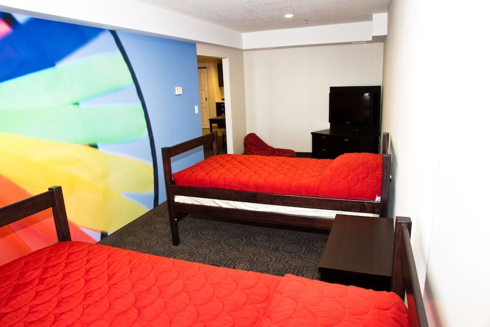 Suite, Multiple Beds, Non Smoking