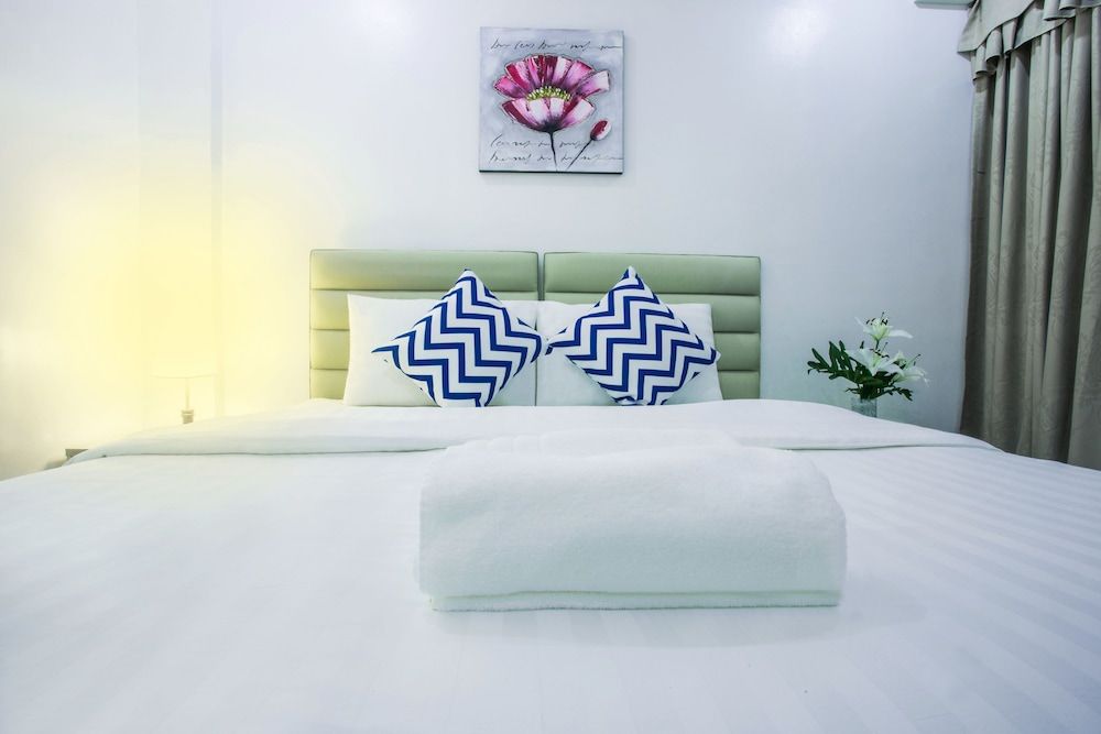 undefined Grand Blue Beach Hotel 4