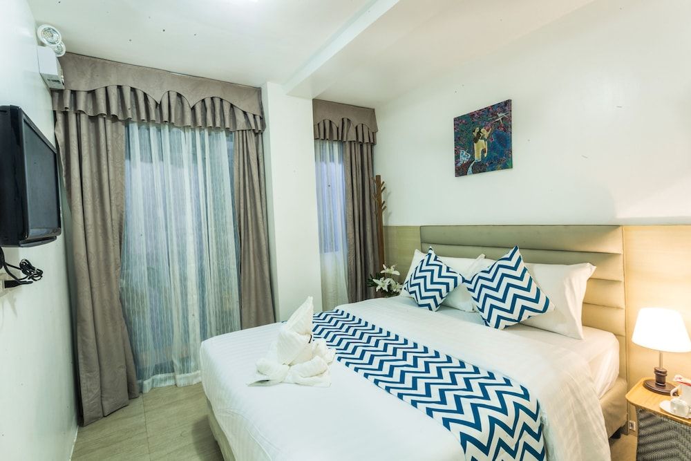 undefined Grand Blue Beach Hotel 3
