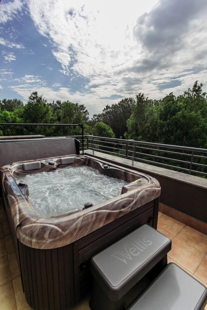 Lotus Therme Hotel & Spa Junior Studio Suite, 1 Bedroom jacuzzi& infrasauna 4