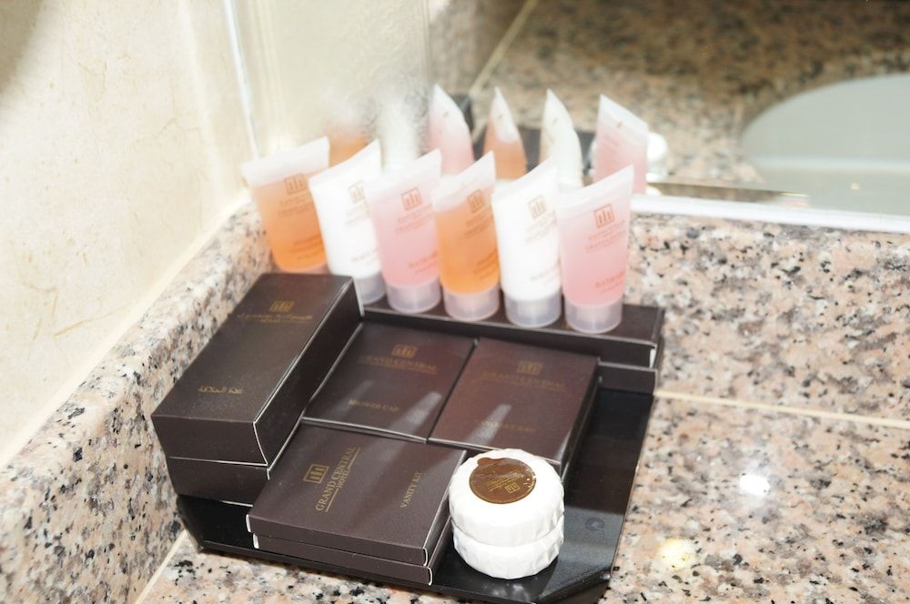 undefined Grand Central Hotel 10