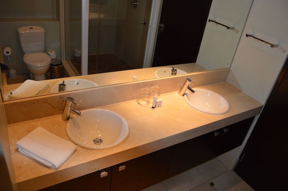 Icon Luxury Apartments Standard Apartment, 2 Bedrooms 10