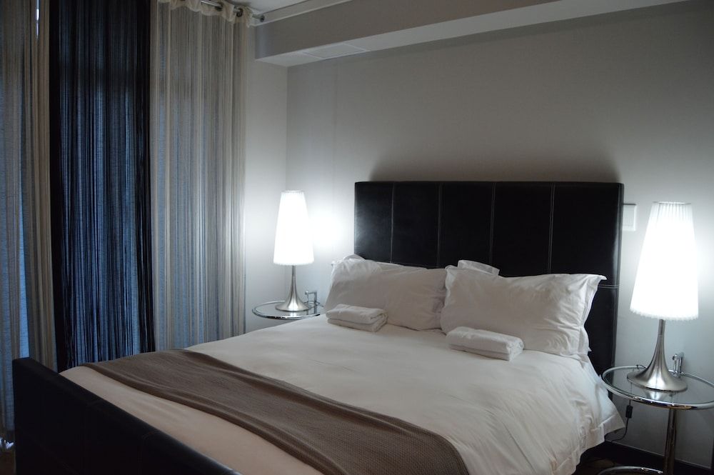 undefined Icon Luxury Apartments 3