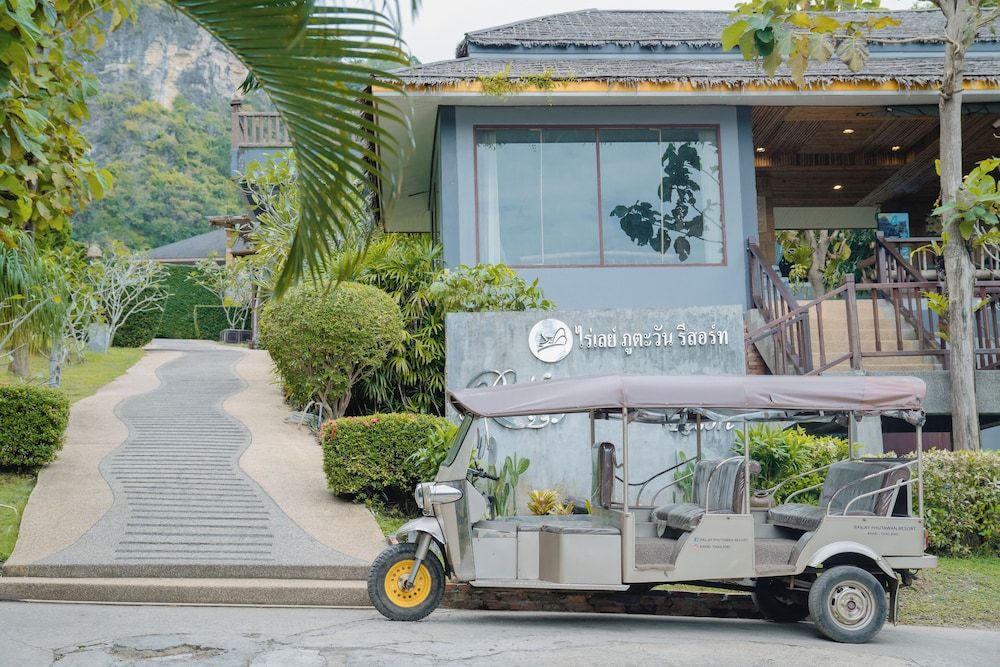 undefined Railay Phutawan Resort 10