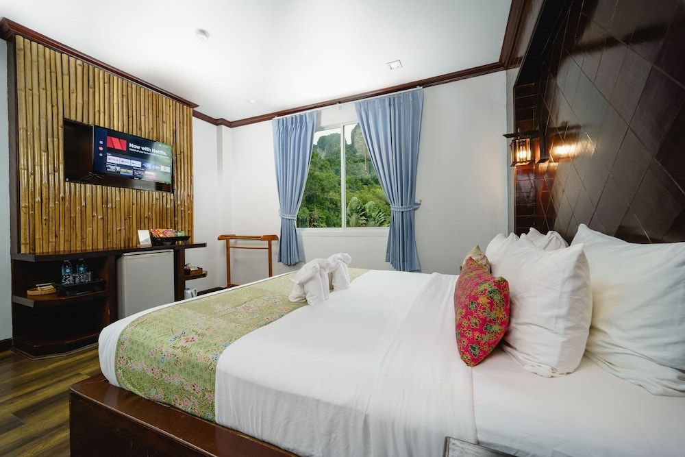 Railay Phutawan Resort Superior Double Room 6