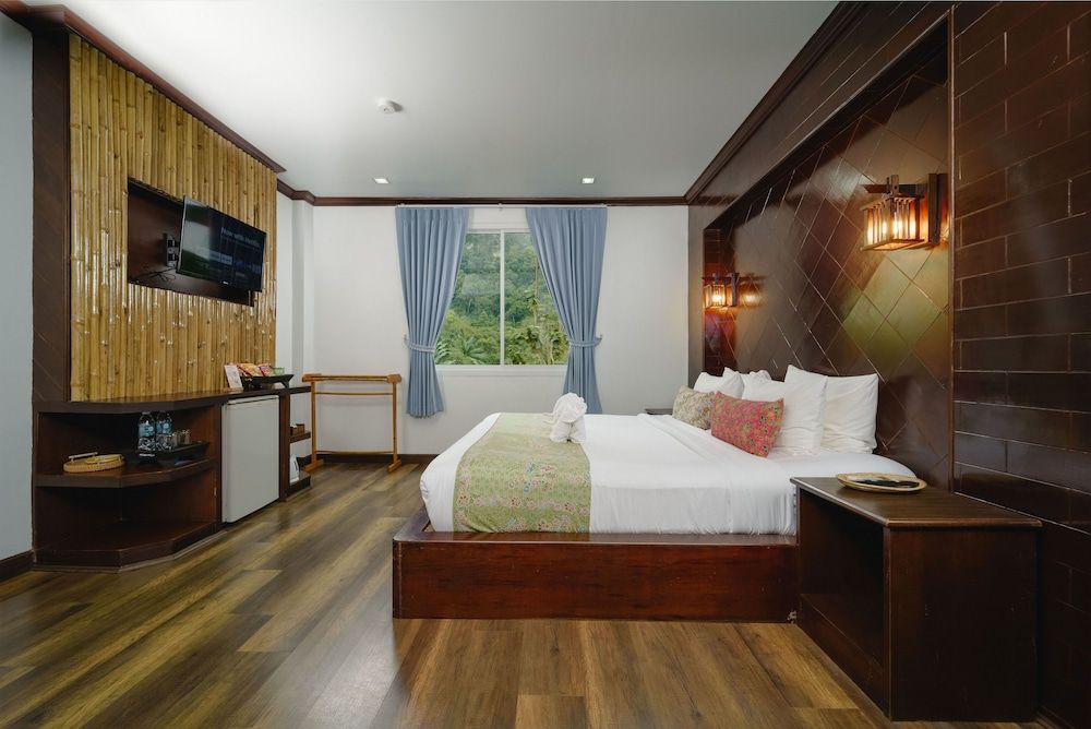 Railay Phutawan Resort Superior Double Room 4