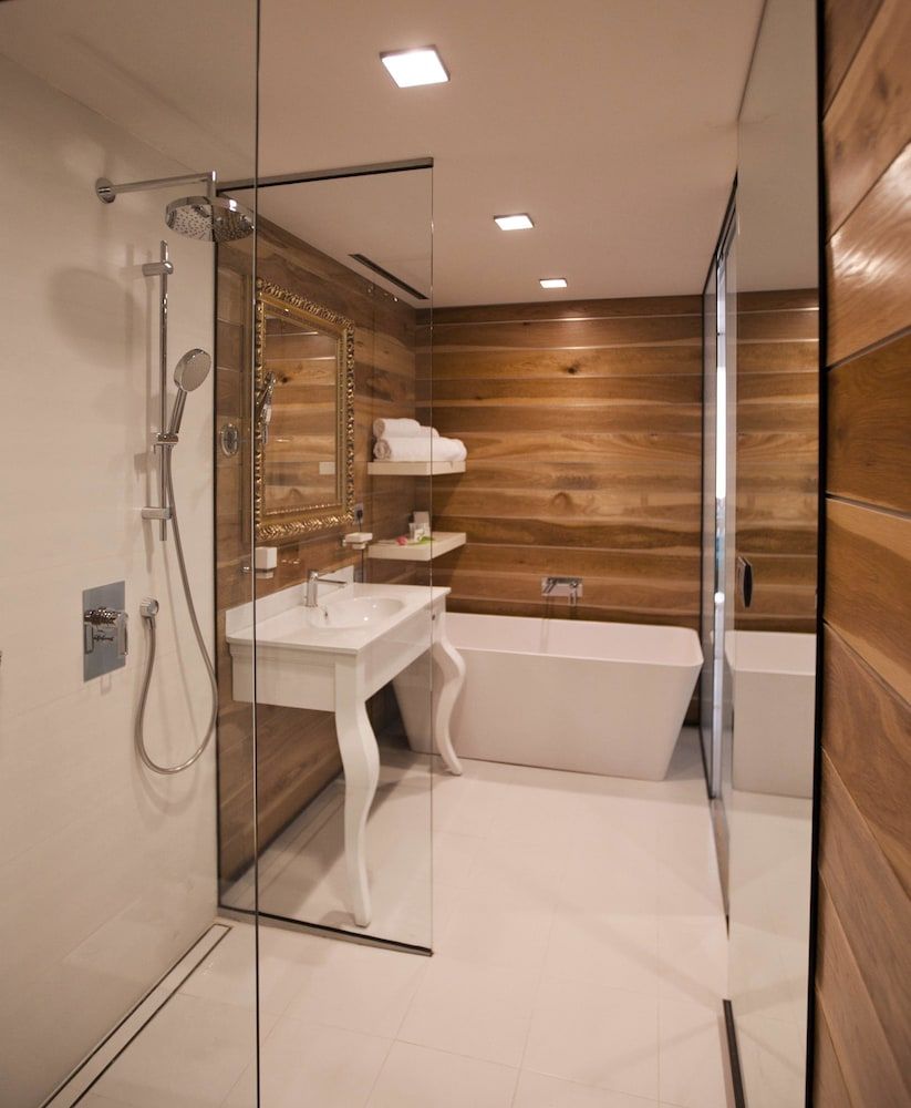 Graffit Gallery Design Hotel Exclusive Room 5