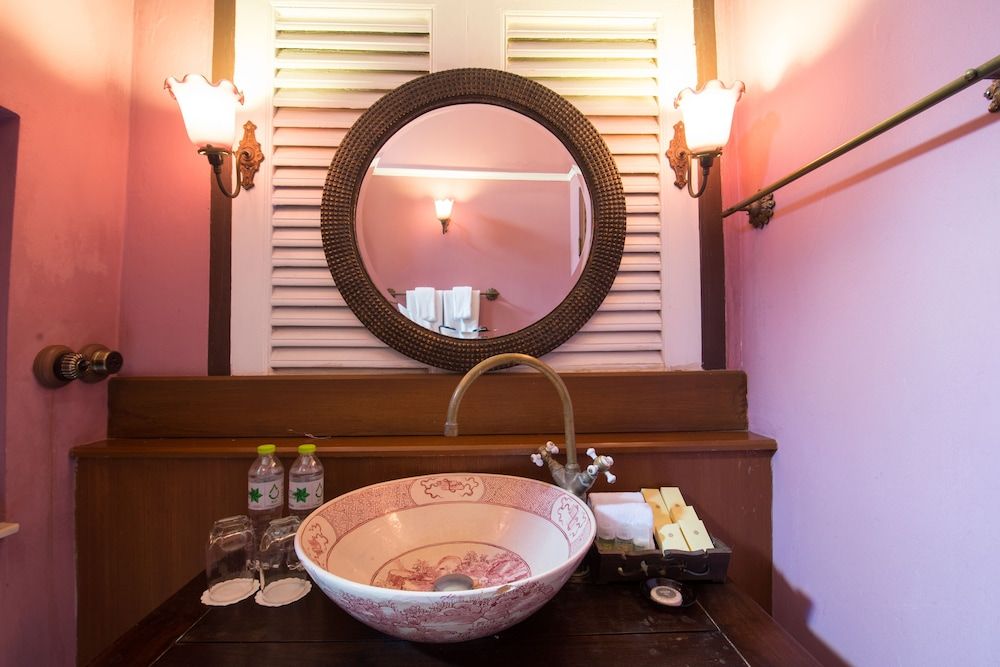 Praya Palazzo Deluxe Room, 1 King Bed 7