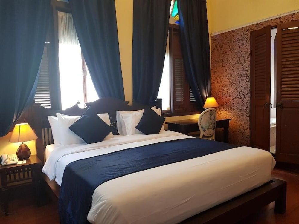 Praya Palazzo Deluxe Room, 1 King Bed 5