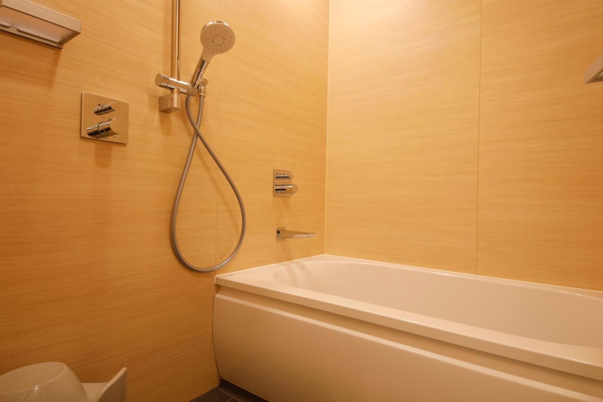 Premiere Twin Room with Special Japanese Kaiseki Dinner - Non Smoking - (New) Orinkaku Wing
