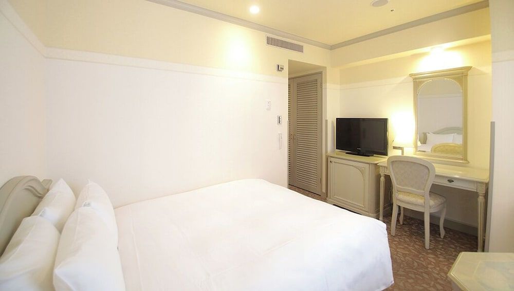 undefined Hotel Piena Kobe 6