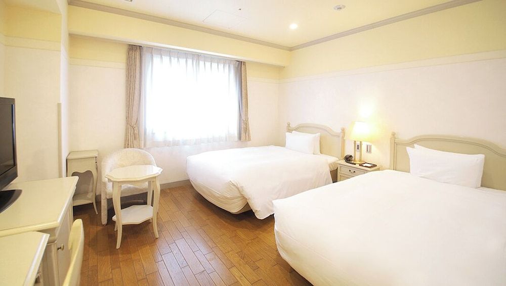 undefined Hotel Piena Kobe 2