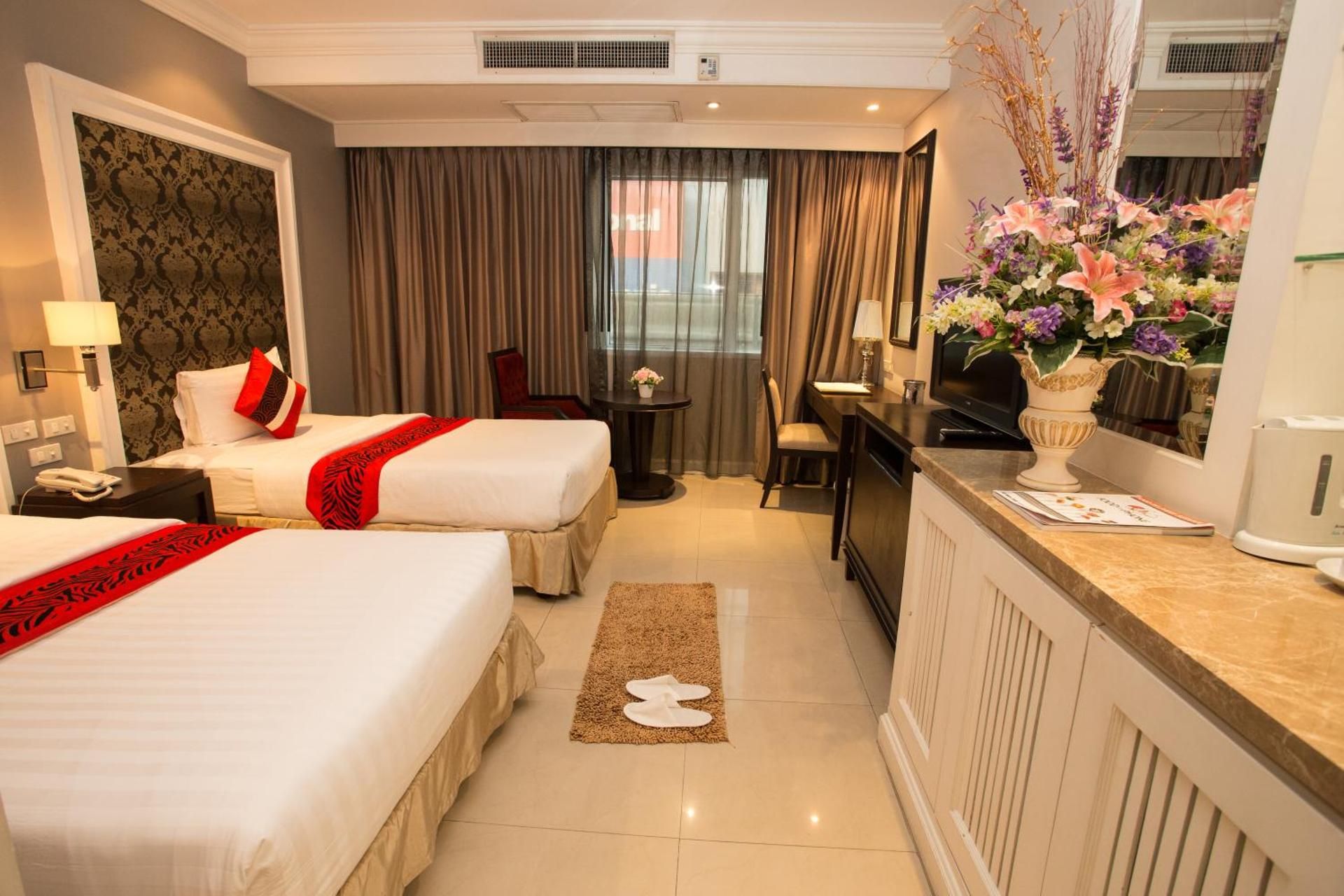 Hope Land Hotel Sukhumvit 46/1 Standard Twin Bed 2