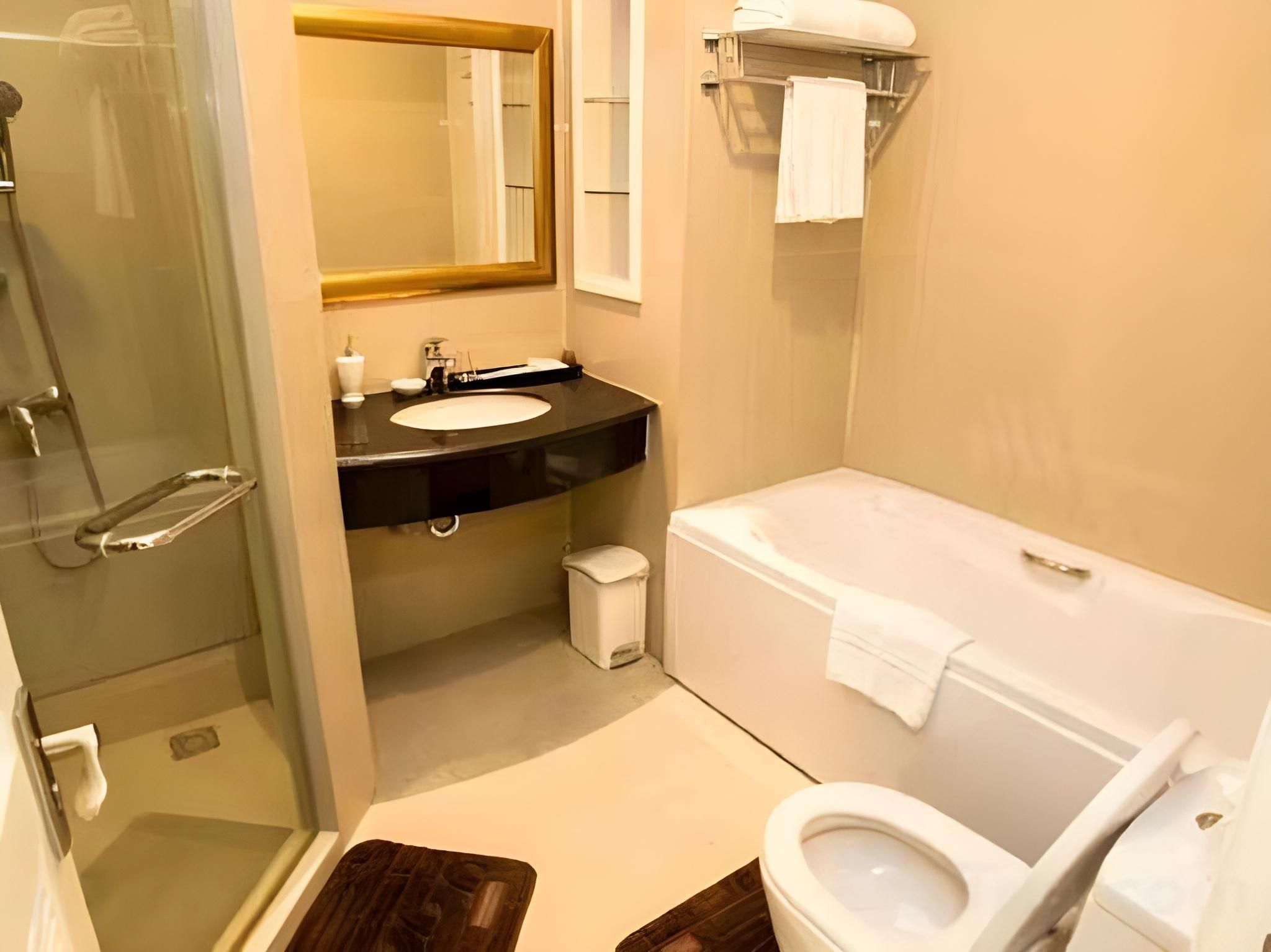 Hope Land Hotel Sukhumvit 46/1 Standard Twin Bed 3