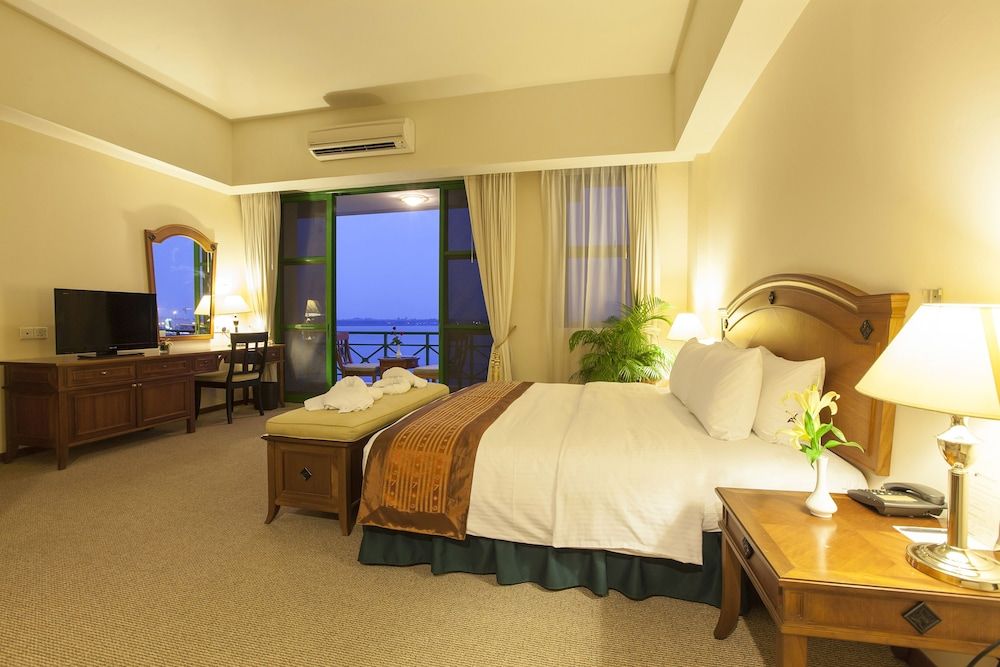 Himawari Hotel Apartments Himawari Suite