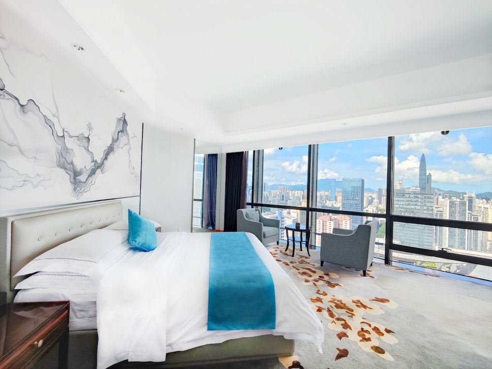 undefined Shenzhen Huaqiang Plaza Hotel 3