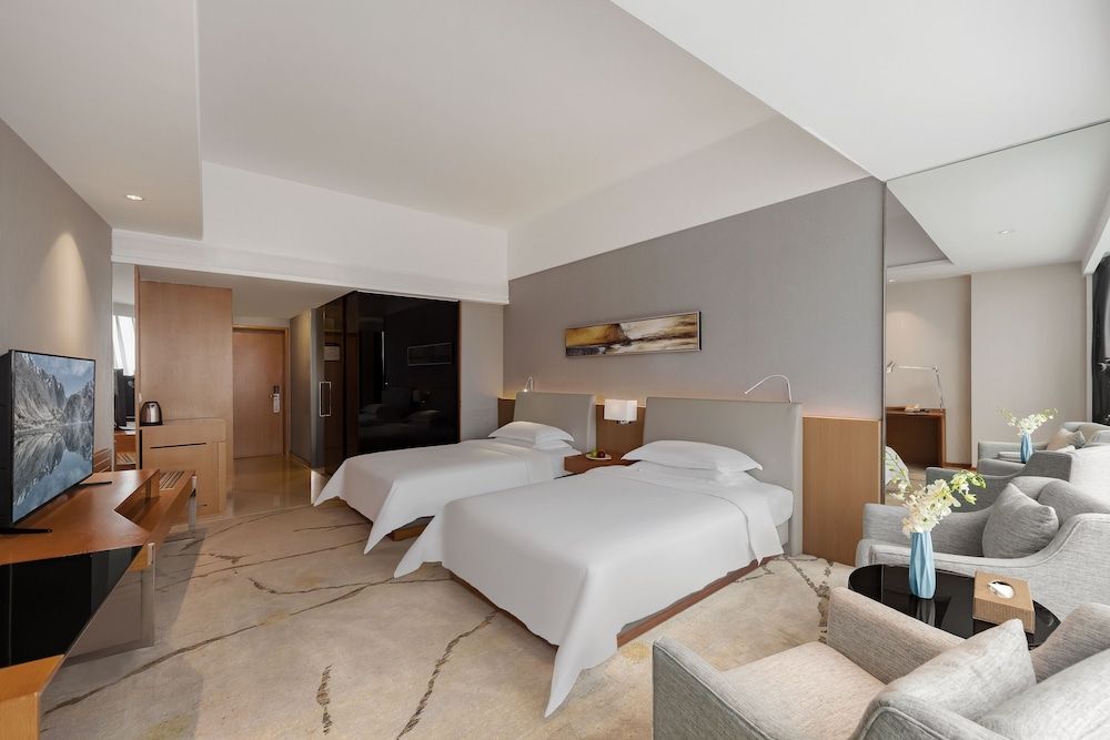 undefined Shenzhen Huaqiang Plaza Hotel 4