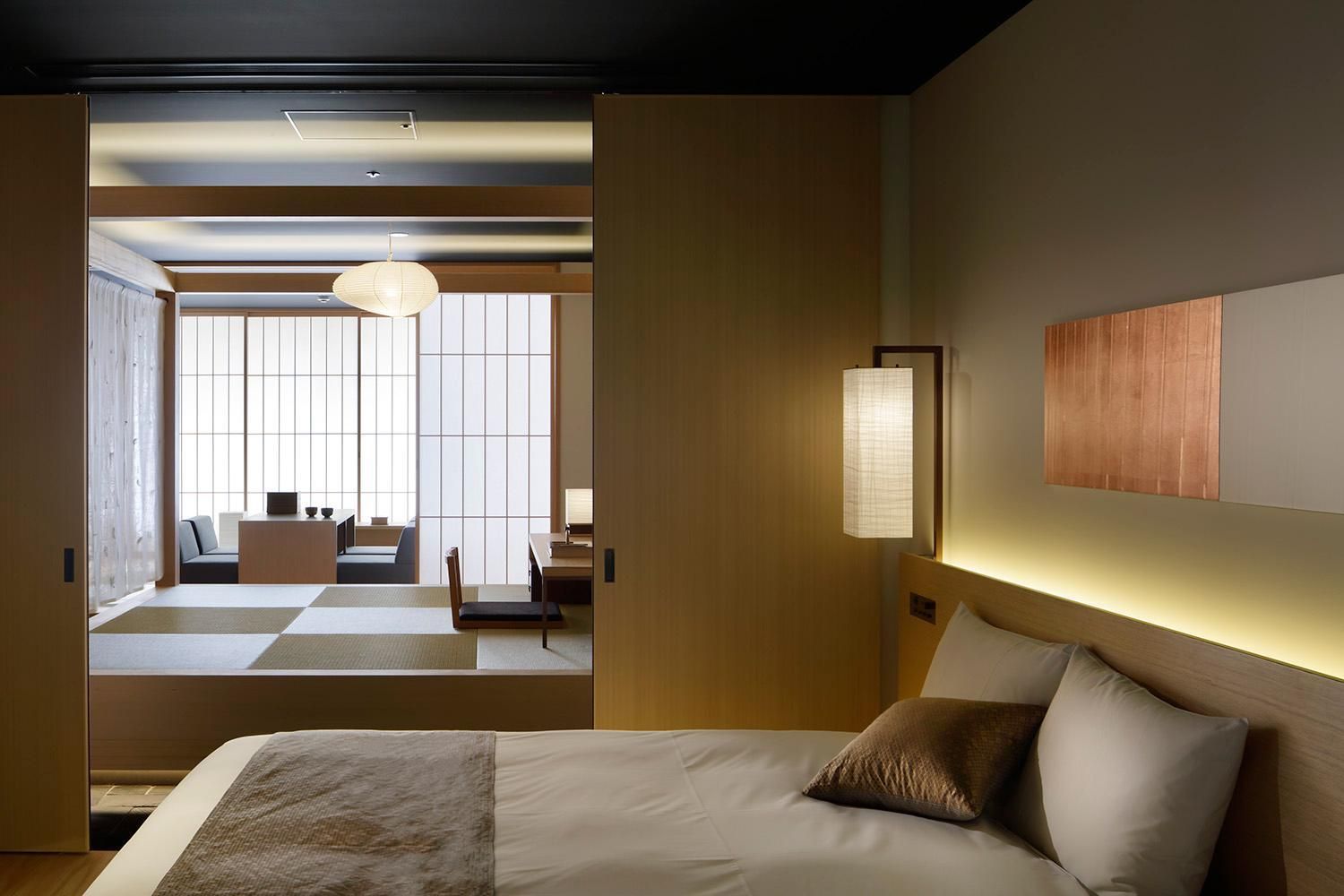 Main Building Suite - Non-Smoking