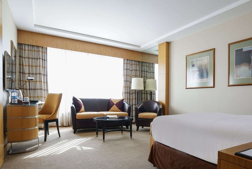 Deluxe Room, 1 Queen Bed, Non Smoking