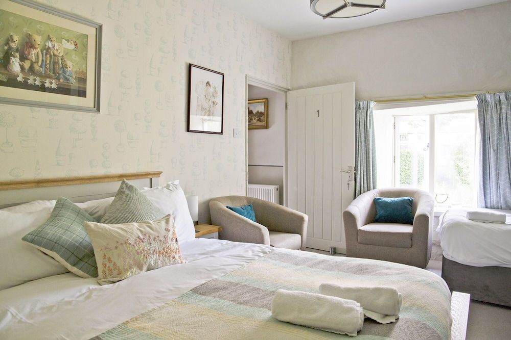 Standard Triple Room, Ensuite, Garden View (First Floor)