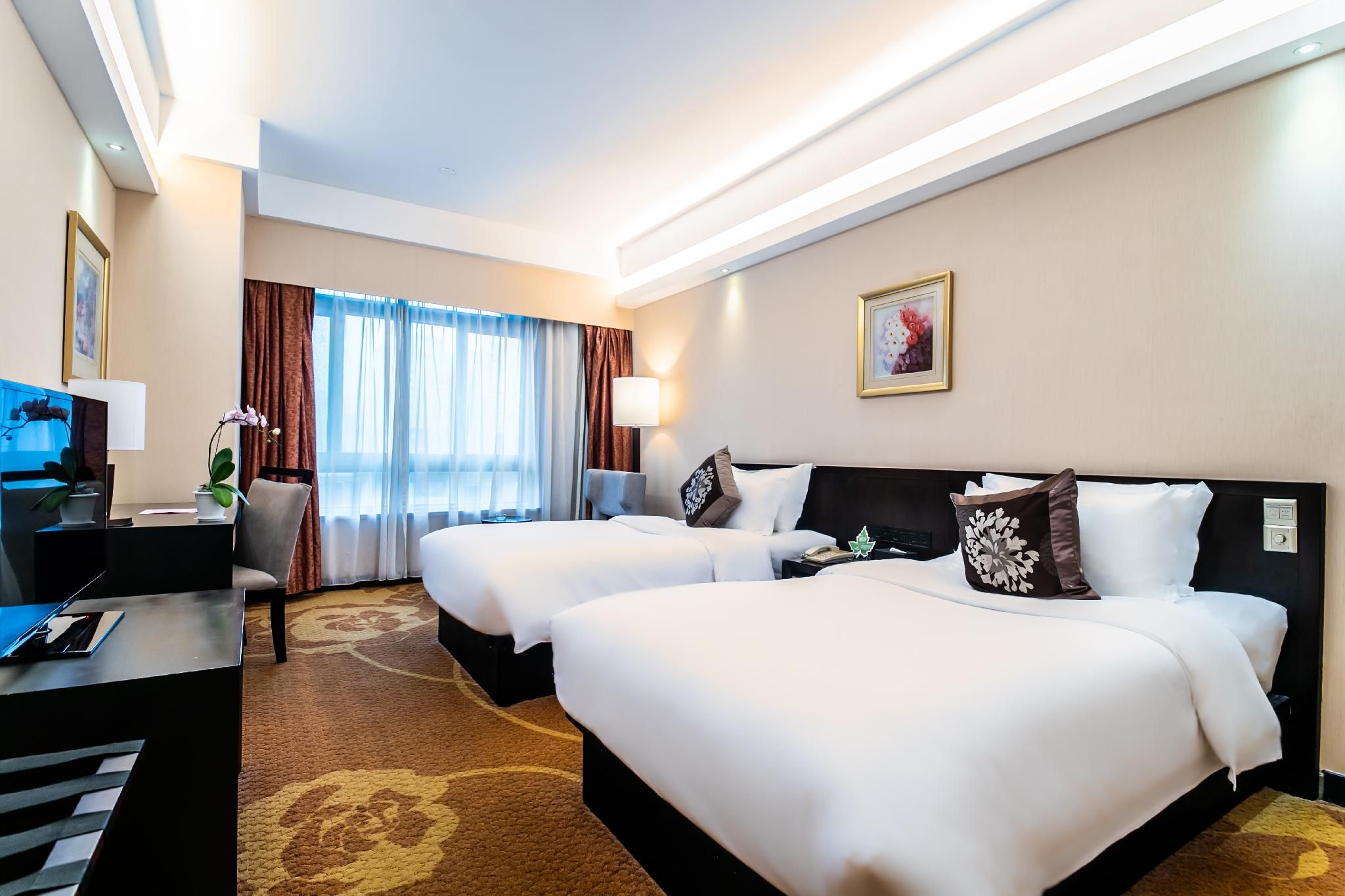 Superior Room with 2 Single Beds