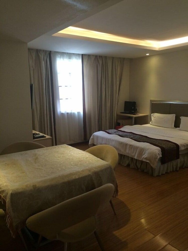 undefined Guangzhou Minghong Hotel -Xiwan 9
