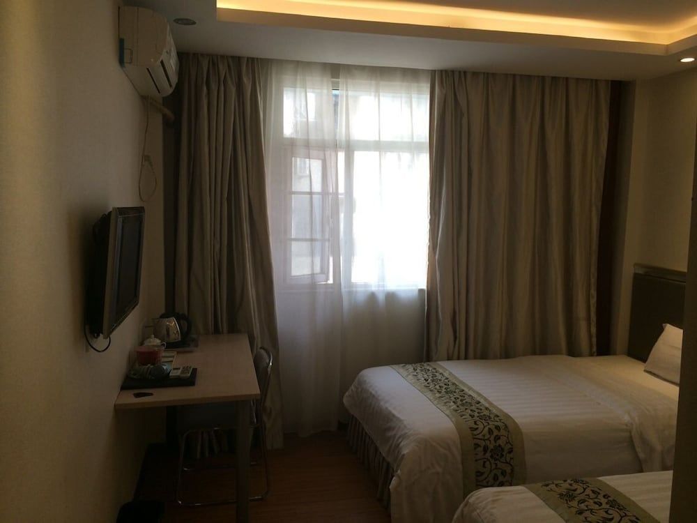undefined Guangzhou Minghong Hotel -Xiwan 5