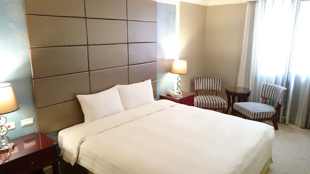 undefined MRT Hotel 2