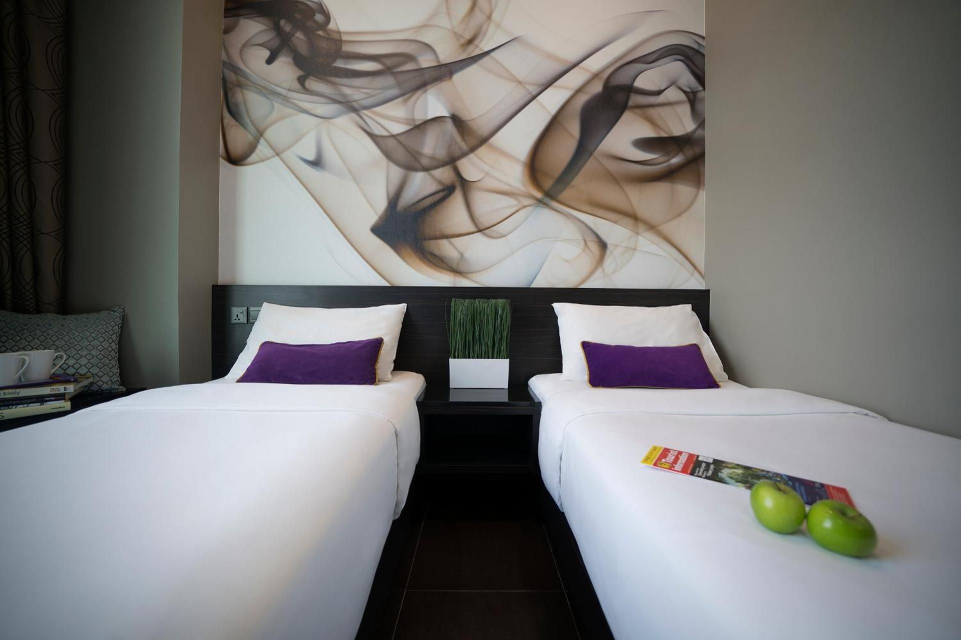 undefined V Hotel Lavender 6