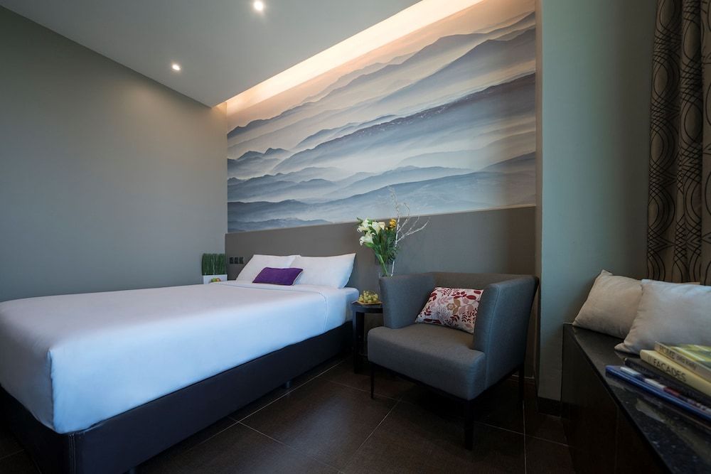 undefined V Hotel Lavender 8