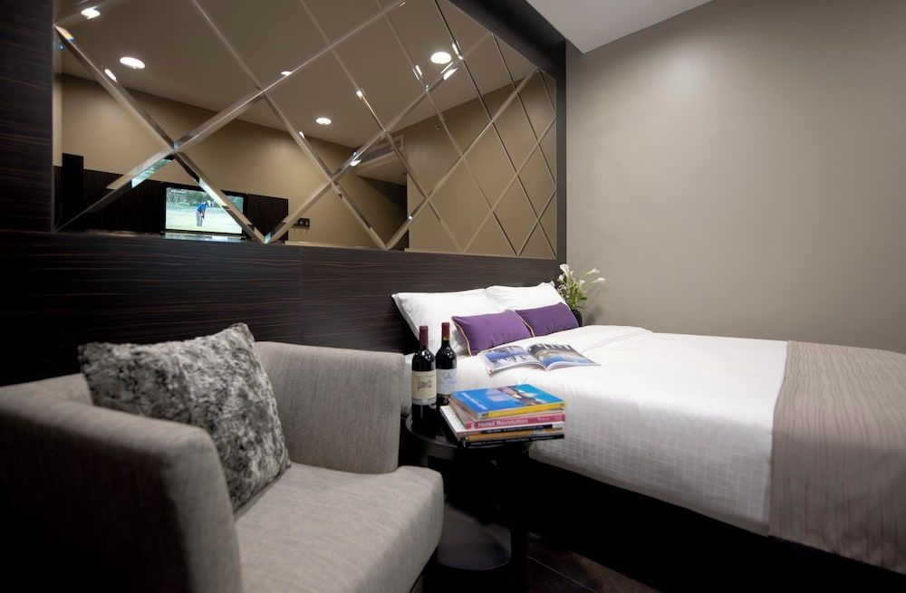 undefined V Hotel Lavender 9