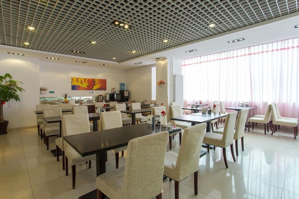 undefined Jinjiang Inn Olympic Park 6