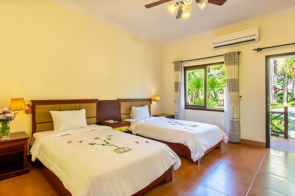 Superior Twin Room, Garden View