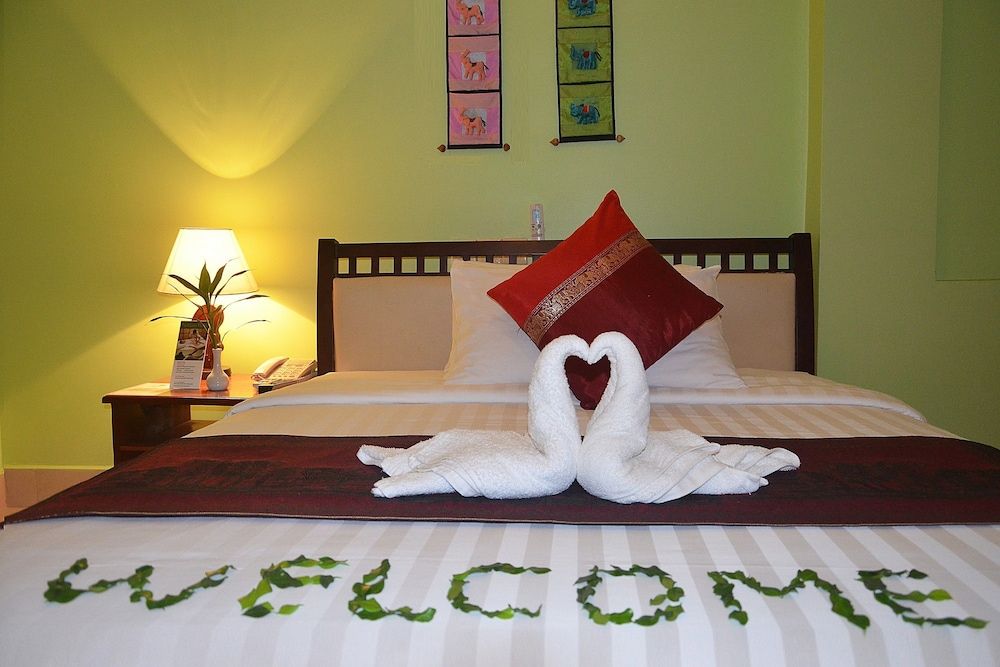 Deluxe Double Room - Free Pick Up at Bus Station