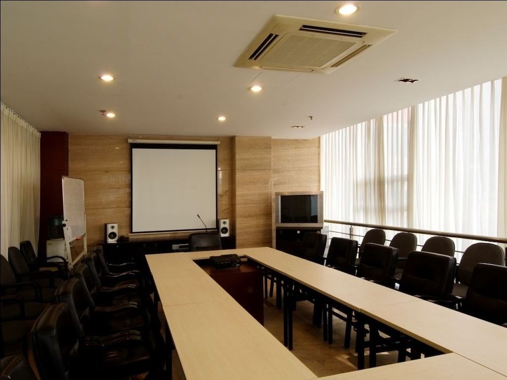 undefined Jinjiang Inn Shanghai Longcao Road 3