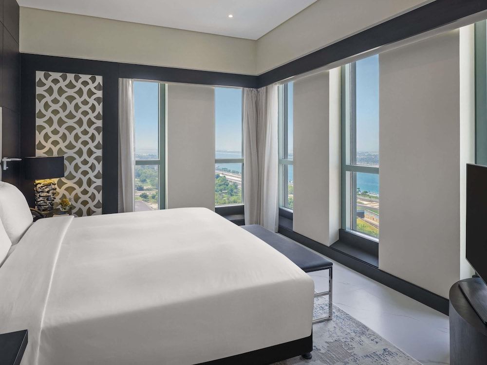 undefined Sofitel Abu Dhabi Corniche 8