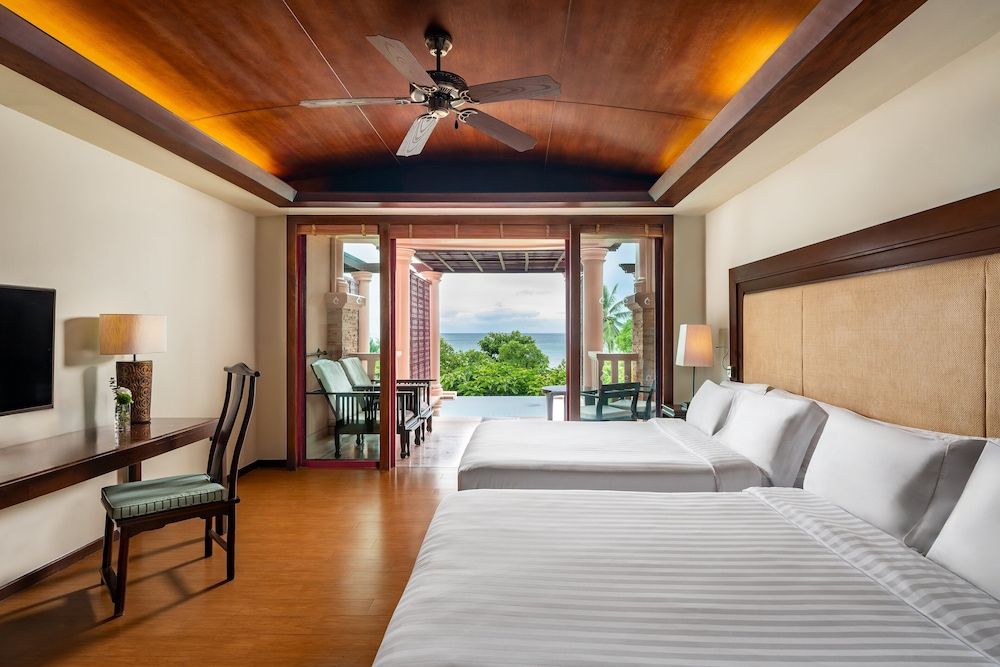 Deluxe Suite, 2 Double Beds, Private Pool