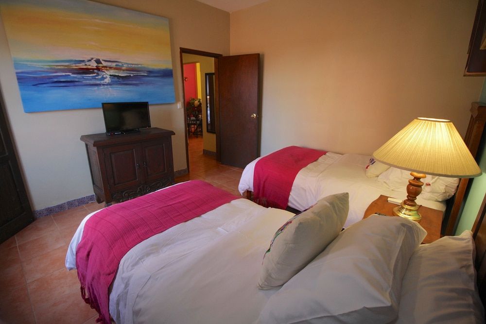 Casa Mia Suites Family Apartment