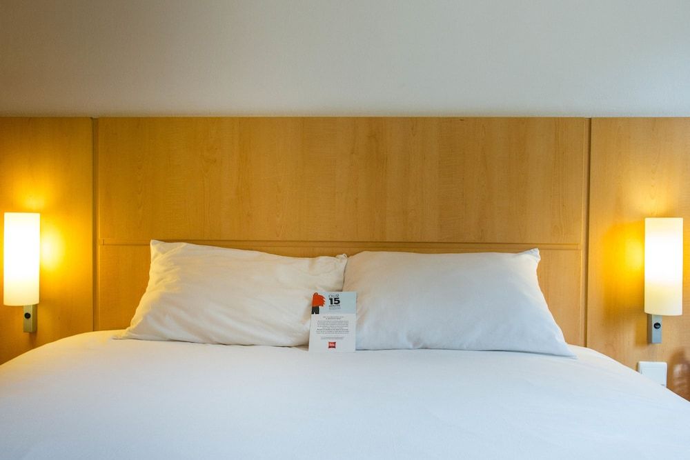 Standard Room with Queen Sized Bed