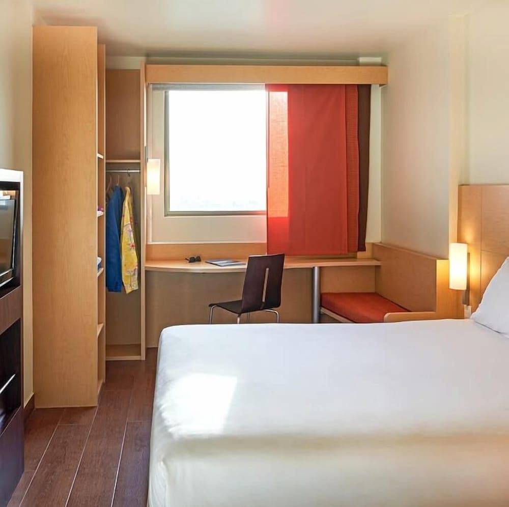 ibis Cancun Centro Double Room, 1 Double Bed 4