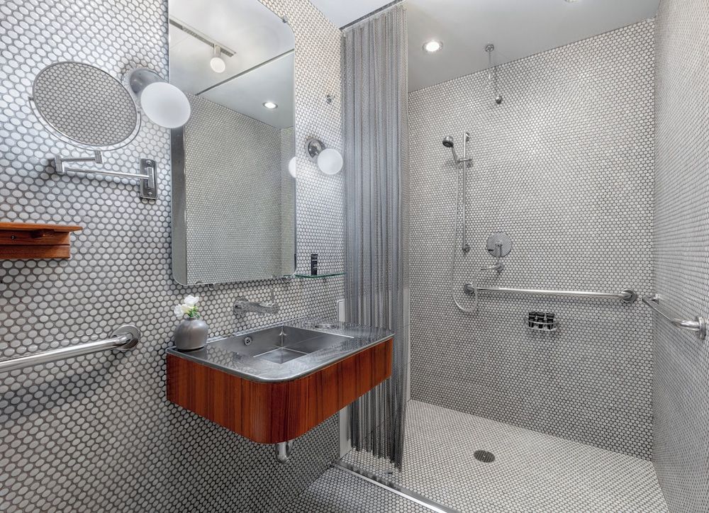 undefined Dream Downtown, by Hyatt 8