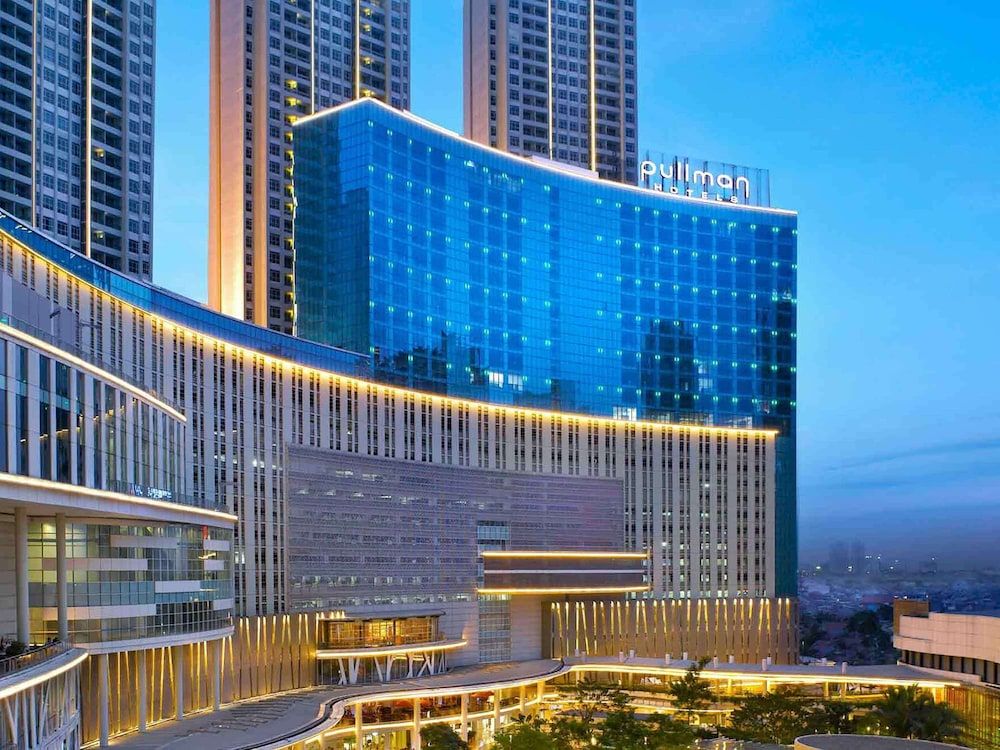 undefined Pullman Jakarta Central Park 5